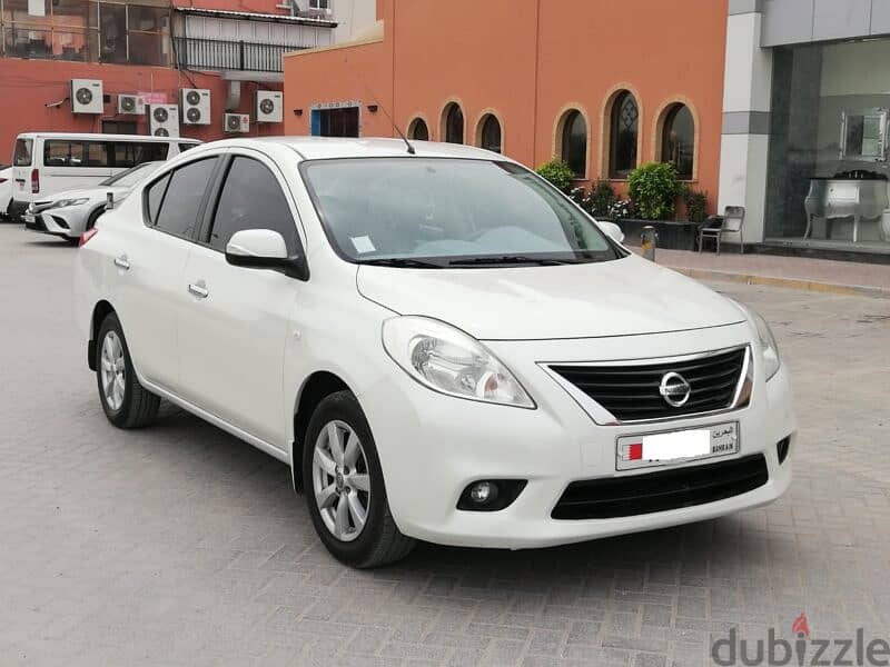 Nissan Sunny 2022 for Monthly Rent للايجار السنوى 1