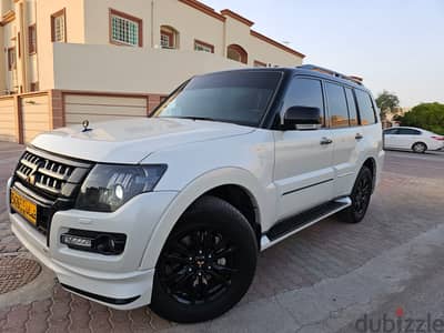 Mitsubishi Pajero 2020 top option