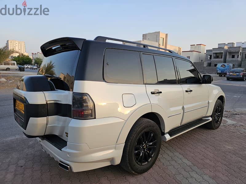 Mitsubishi Pajero 2020 top option 6