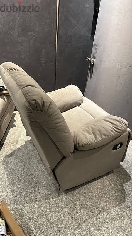 Recliner Chair - Rearly Used 1