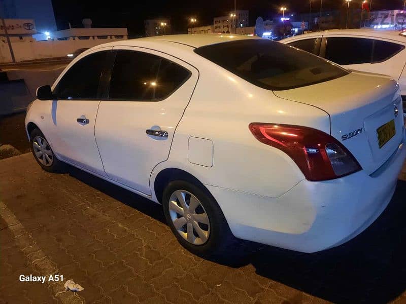 Nissan Sunny 2013 3