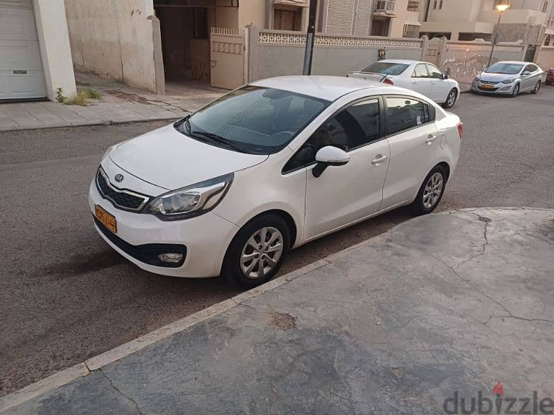 Urgently sale  Kia Rio 2015 2