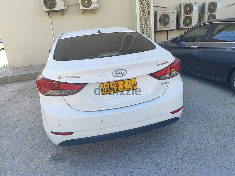 Hyundai Elantra +968 9836 5664 4