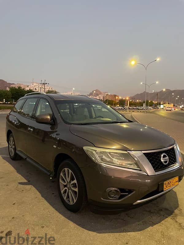 Nissan Pathfinder 2015 0