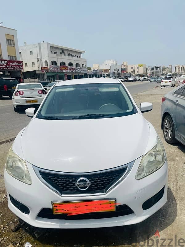 Nissan Tiida 2015 0