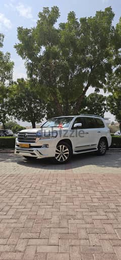 Toyota Land Cruiser 2018 VX. S 0