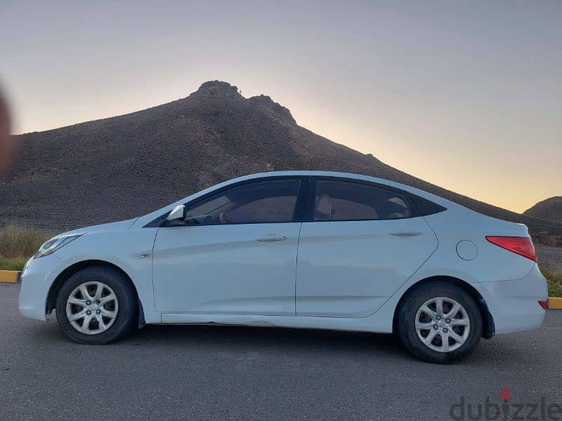 Hyundai Accent 2015 3