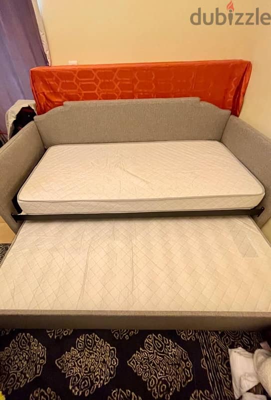 2 Single sliding bed 3