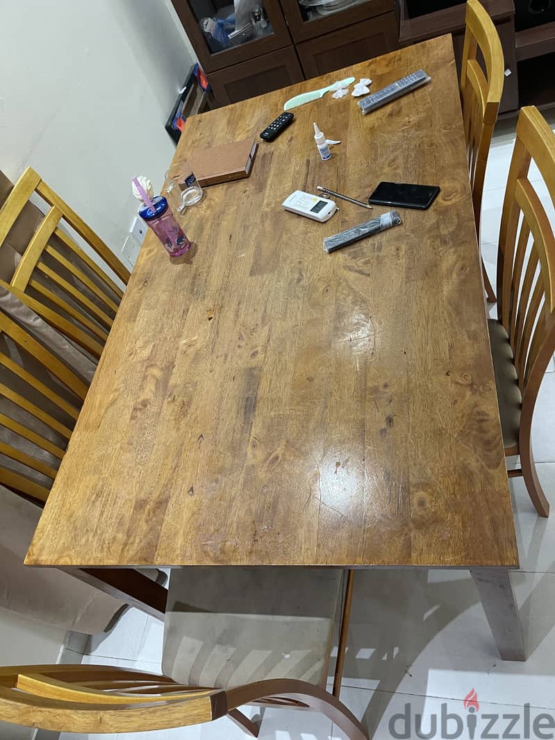 Dining Table 6 seater and 5 chair 1