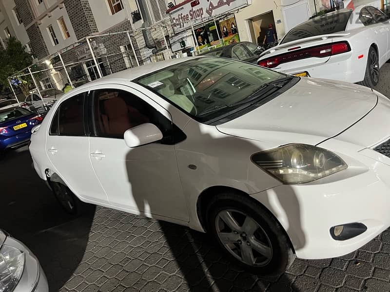 Toyota Yaris 2008 4