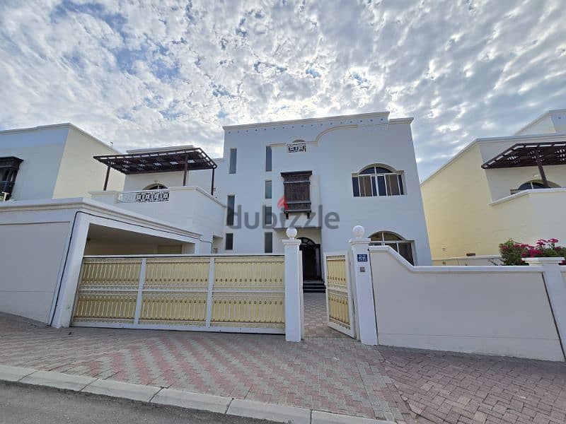 3 , 4 , 5 & 6 BhkFor Rent At qurum 1