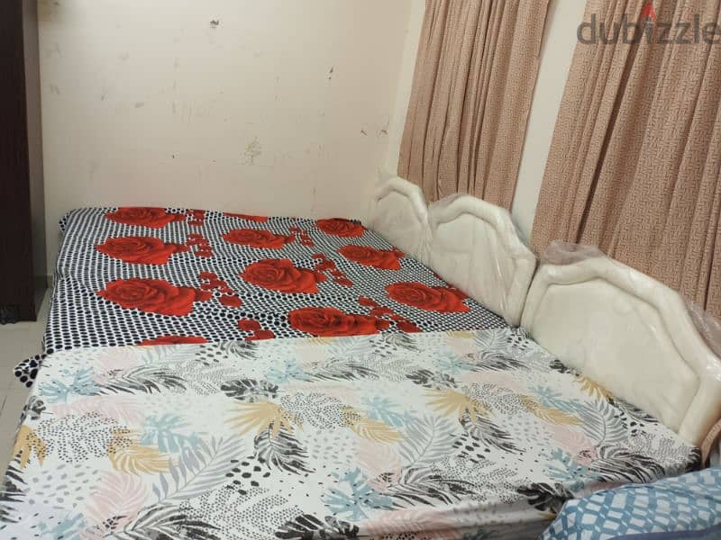 3 Diwan Beds with Mattresses Good as New 0