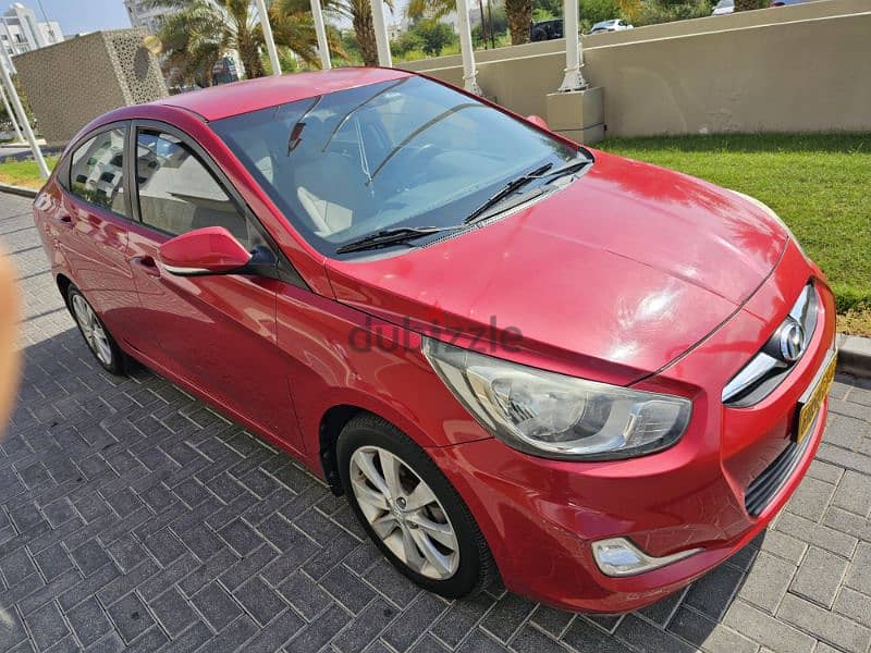 Hyundai Accent 2014 nu 01 oman klm 130 6