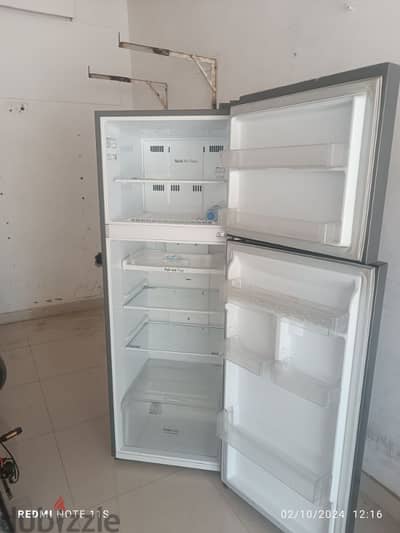 saham aria . . new freezer good condition