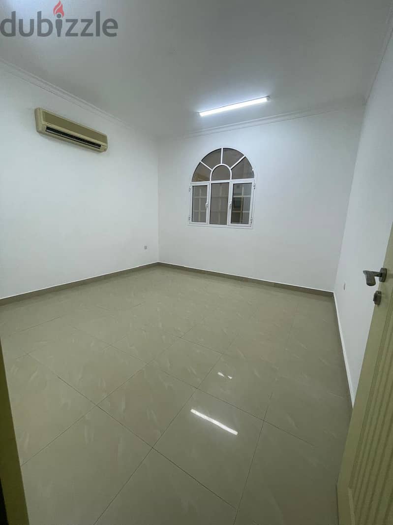 4ME3 4 Bhk Villa For Rent In Ansab 3