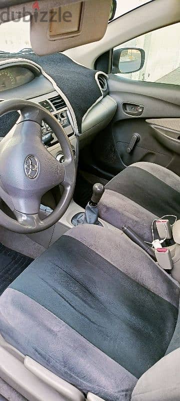 Toyota Yaris 2008 4