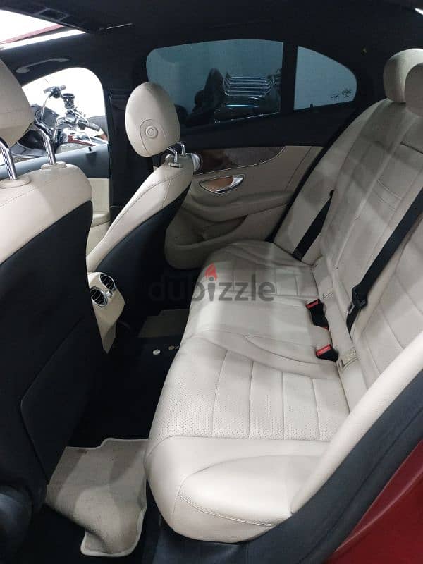 Mercedes C300 Full Option 2018 9