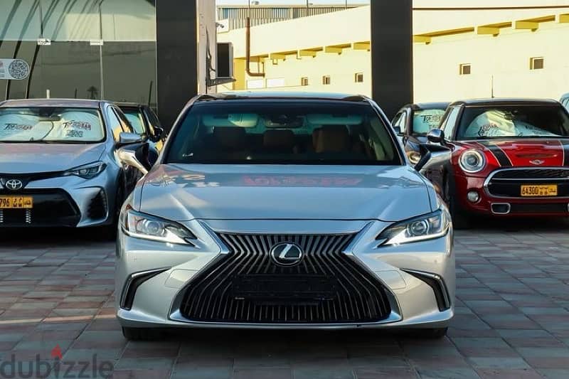 Lexus ES 350 2020 1