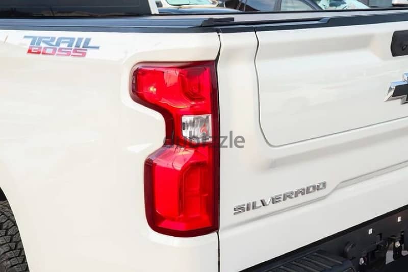 Chevrolet Silverado 2023 6