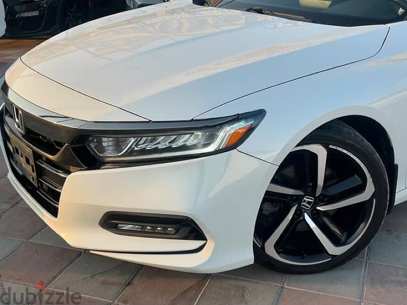 Honda Accord 2018 3