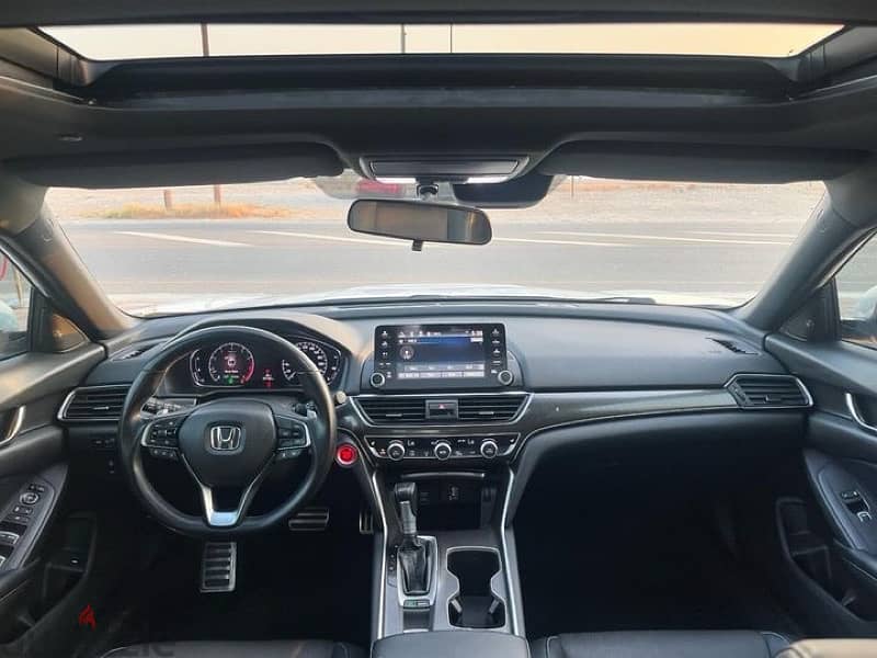 Honda Accord 2018 10