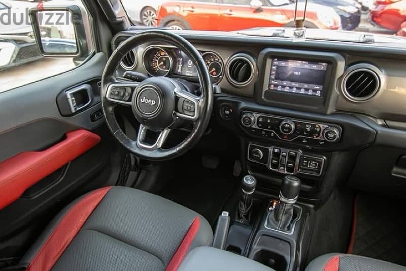 Jeep Wrangler 2021 14