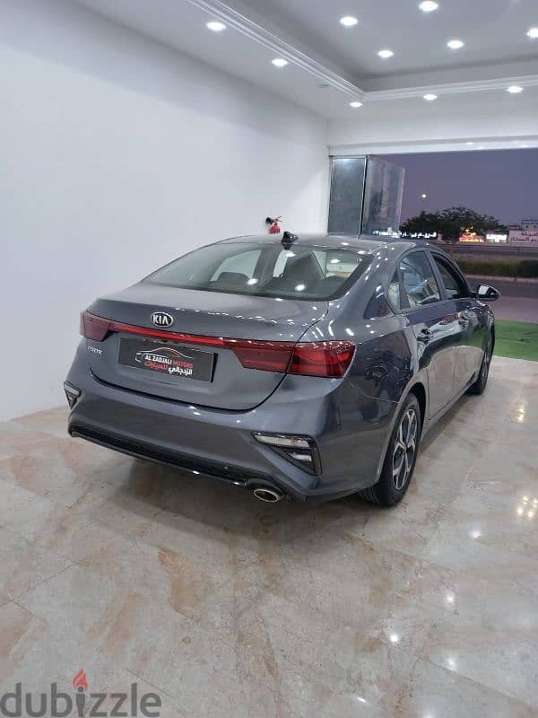 Kia Forte 2021 4