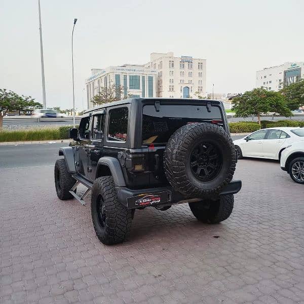 Jeep Wrangler 2019 4