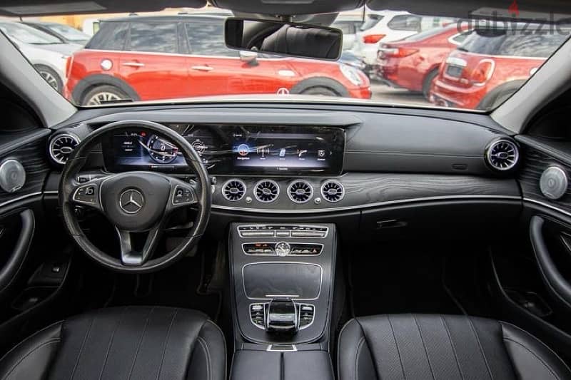 Mercedes-Benz E 300 2018 13