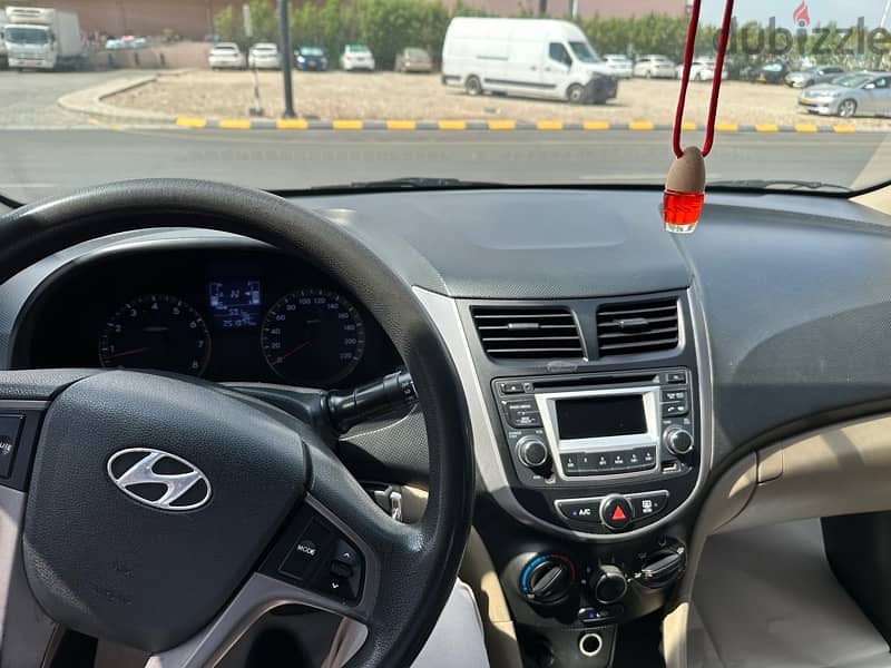 Hyundai Accent 2016 4