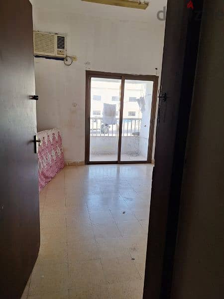 furnished 2bhk flate available 10