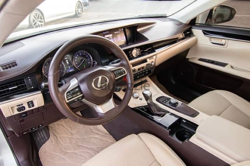 Lexus ES 350 2017 7