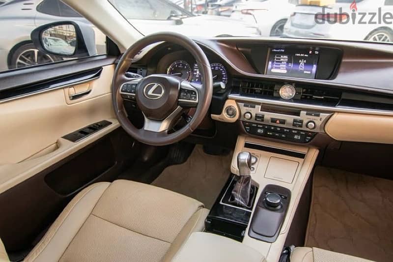 Lexus ES 350 2017 9