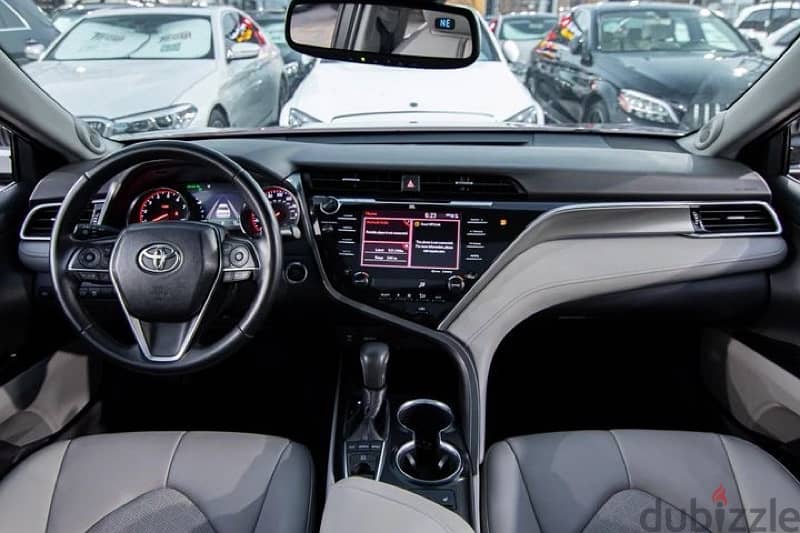 Toyota Camry 2018 11