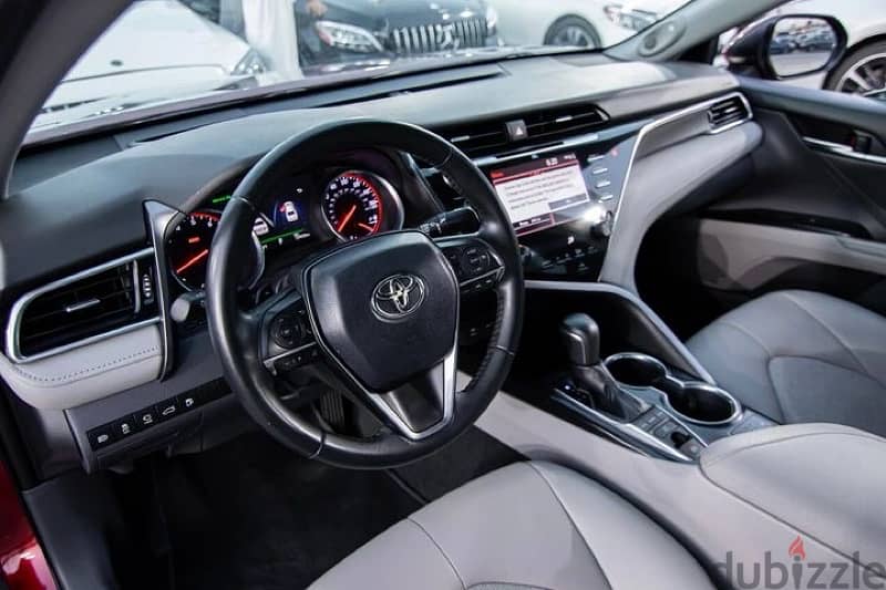 Toyota Camry 2018 13