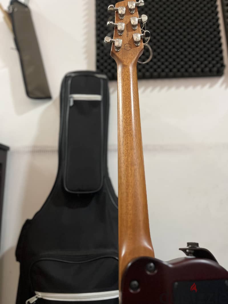 Godin A6 Ultra Acoustic & Electric input with bag 3