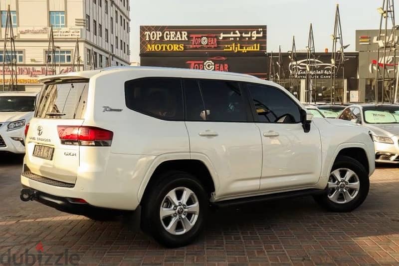 Toyota Land Cruiser 2022 4