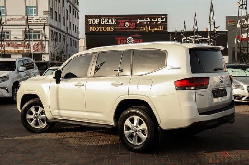 Toyota Land Cruiser 2022 8