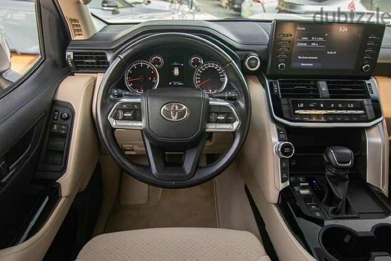 Toyota Land Cruiser 2022 16