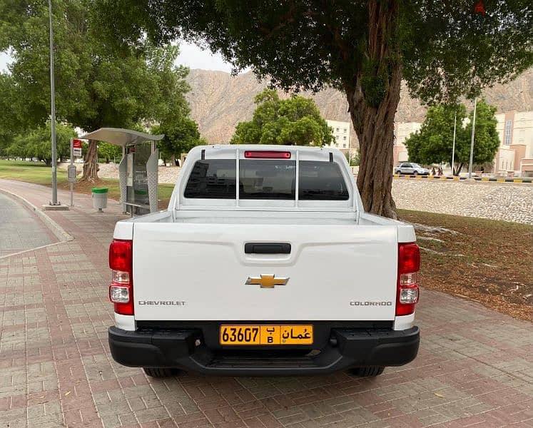 Chevrolet Colorado 2014 4X4 GCC Oman 5