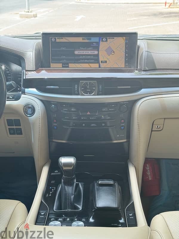 Lexus LX 570 2021 6