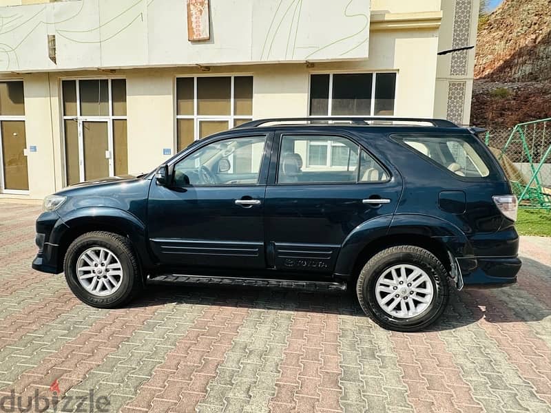 Toyota Fortuner 2013 5