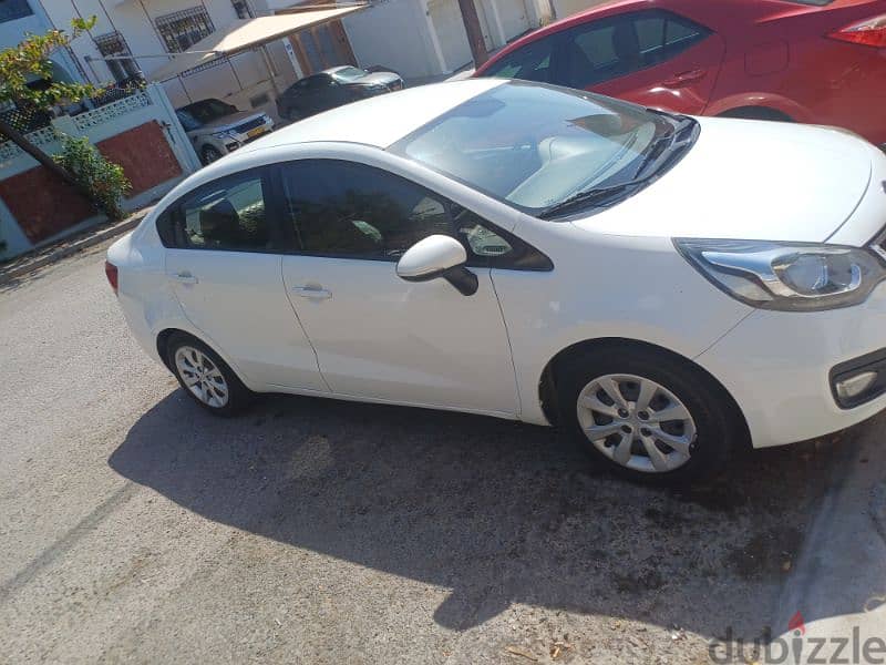 Urgently sale  Kia Rio 2015 negotiable 1