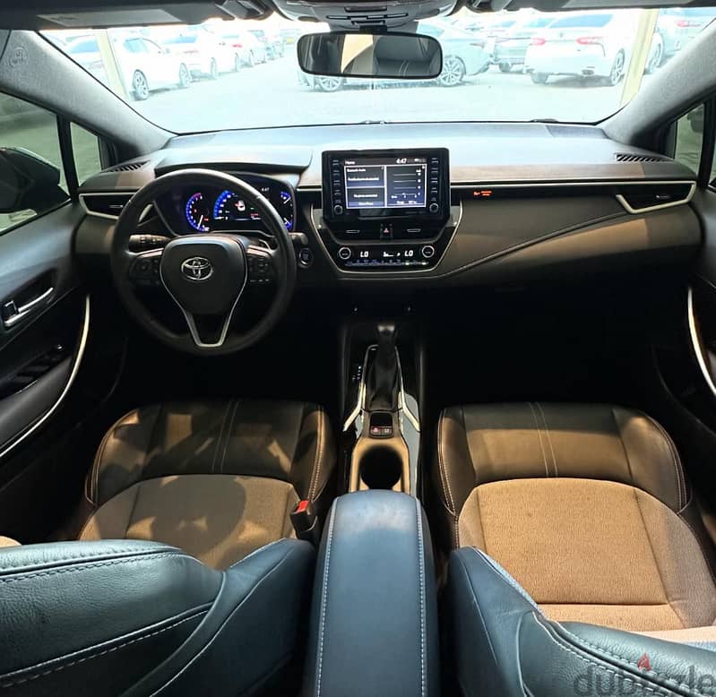 Toyota Camry XSE 2020 4