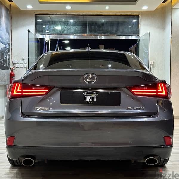 Lexus IS 250 2015 1