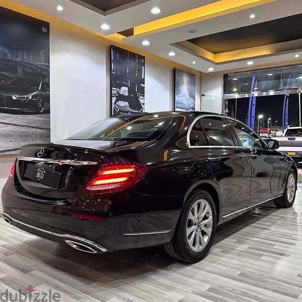 Mercedes-Benz E 300 2019 4