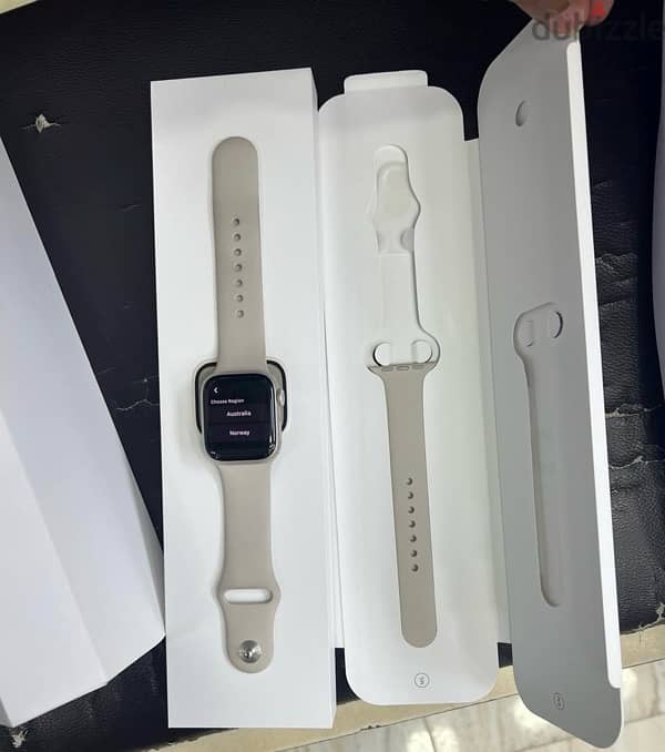 Apple watch series 8.41mm 1