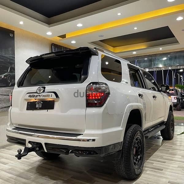 Toyota 4Runner 2021 3