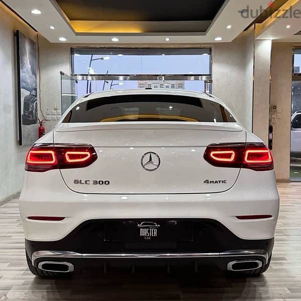 Mercedes-Benz GLC 300 Coupe 2022 2