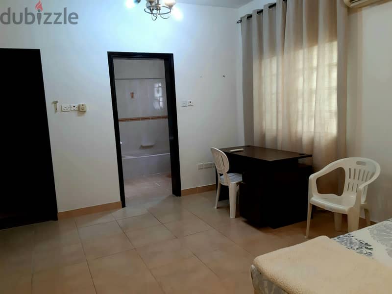 single room for rent, Qurum. 3